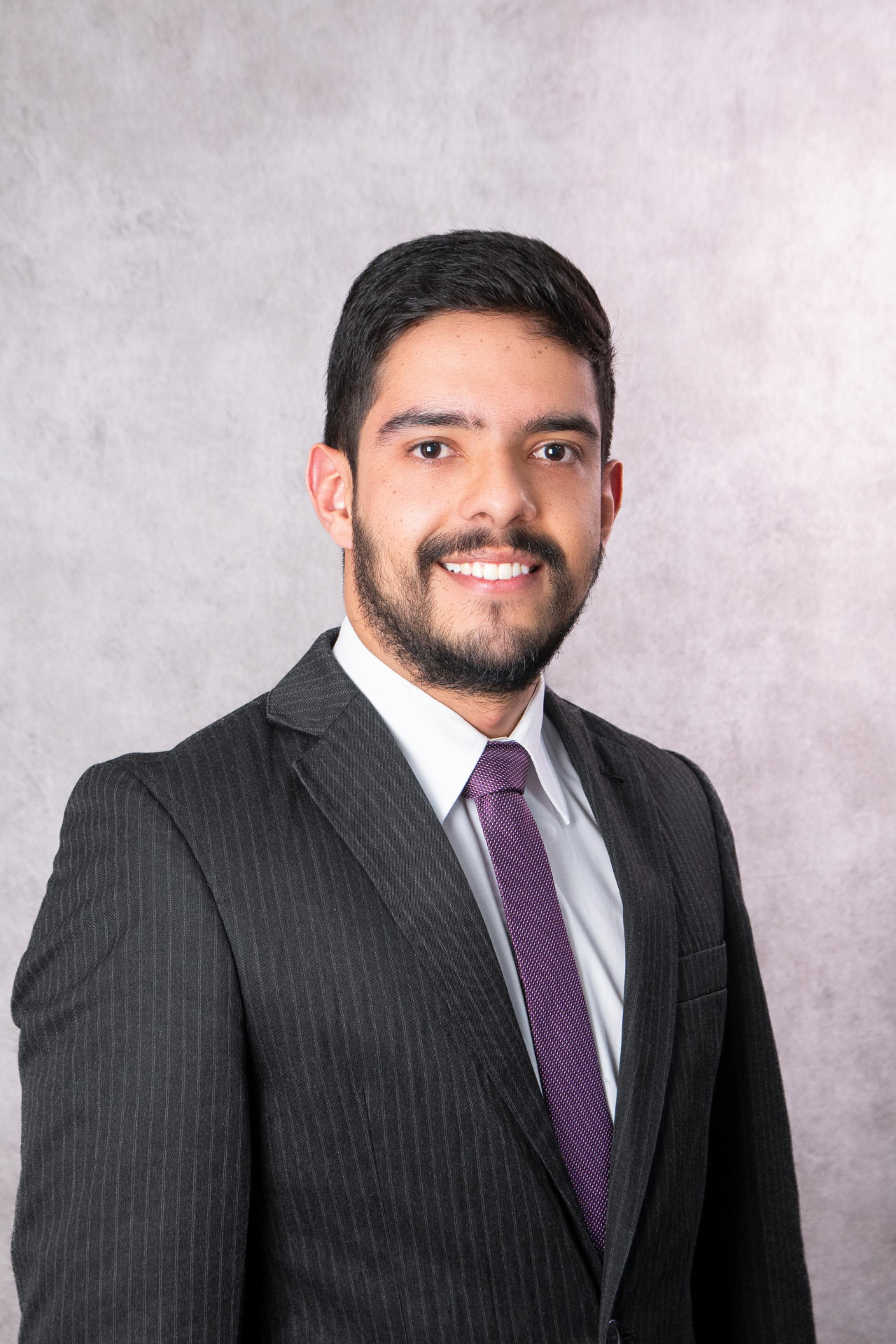 Sebastián Correa, abogado de Elévate Legal Group